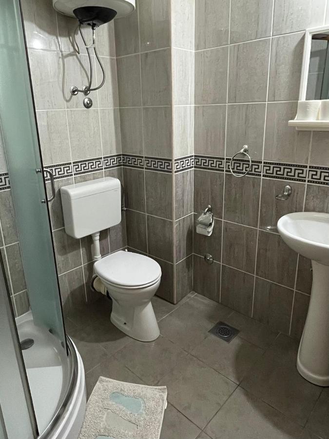 Apartmani Goran I Jelena Zec 布德瓦 外观 照片